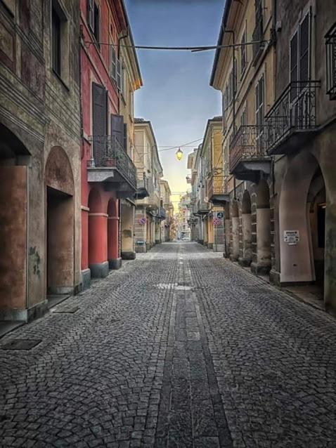 Astixio Villa San Damiano d'Asti ภายนอก รูปภาพ